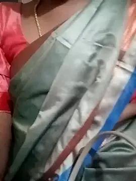 Private Tamil_roja17 on StripChat