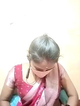 Private Tamil_roja17 on StripChat