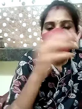 Private Tamil_roja17 on StripChat