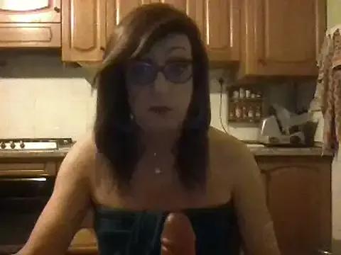 Freechat Tiabet on StripChat