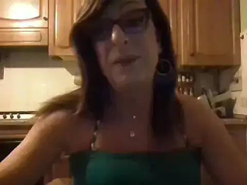 Freechat Tiabet on StripChat