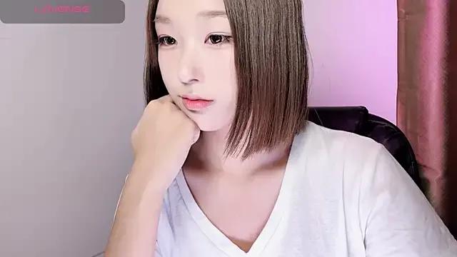 Winnie666- — Freechat on StripChat