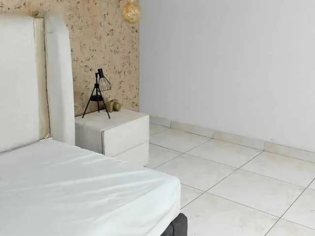 anny-max-vc on BongaCams