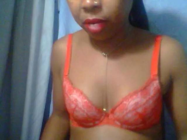 Baby-giiirl23 on BongaCams 