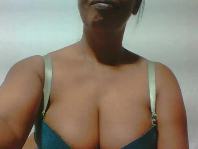 Edwiga on BongaCams