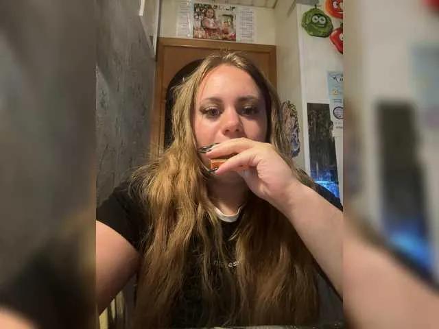 Evamonro on BongaCams