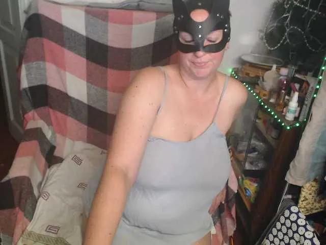 GoldenFisha on BongaCams