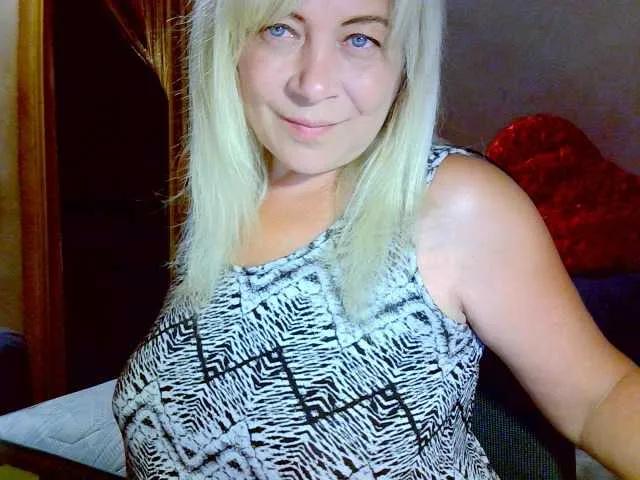Savan35na on BongaCams