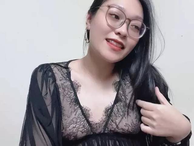 Selena295 on BongaCams 