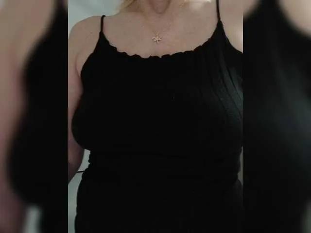 Tata42 on BongaCams 