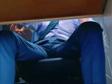 aaronbomer on Chaturbate 