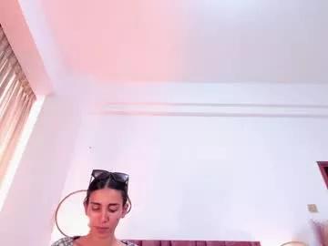 ninacavallli on Chaturbate 