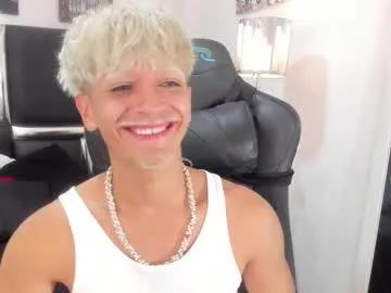 sunnyboy_os on Chaturbate