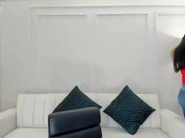 sunnyrivers_ on Chaturbate 