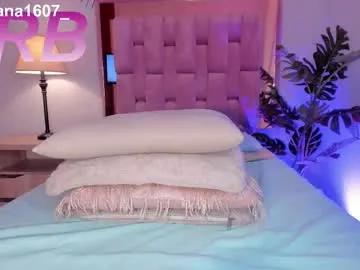 whiite_snow_ on Chaturbate 