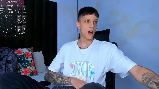 Adam_hard_ on StripChat 