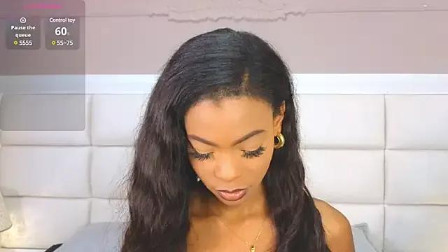 adaraSmiith on StripChat 