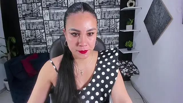 Agata-Moon on StripChat