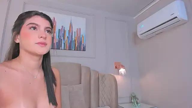 aria_greco on StripChat 