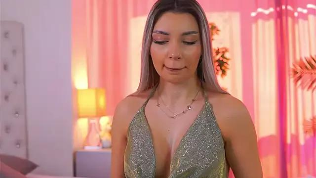 ArtTeasee on StripChat 