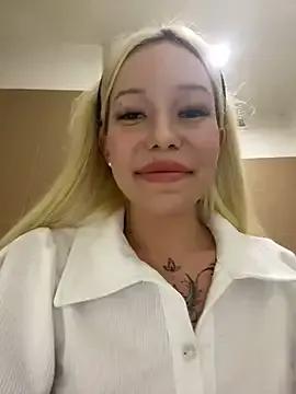 babydolll on StripChat 