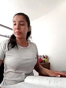 Bonny_Klote on StripChat 