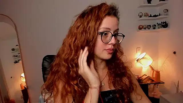 Cassandra_Caiin on StripChat 