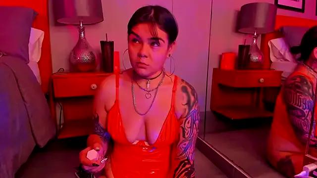 DakkotaBluee on StripChat 