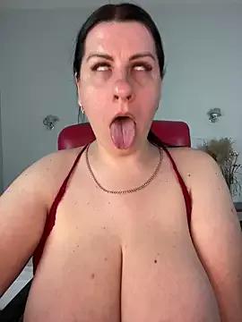 Evelinia on StripChat 