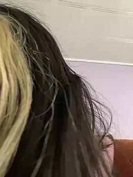 hannahb-e on StripChat 