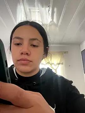 hannahb-e on StripChat 