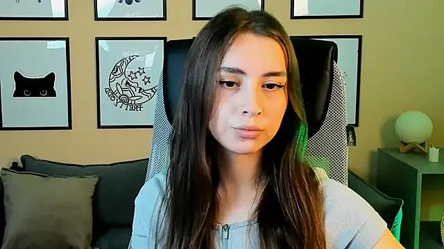 HelenBrowny on StripChat