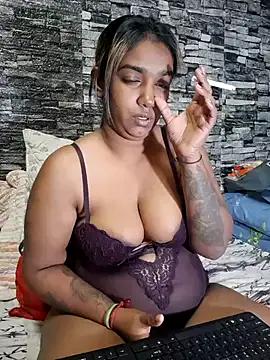 Indiasfantasy_ on StripChat