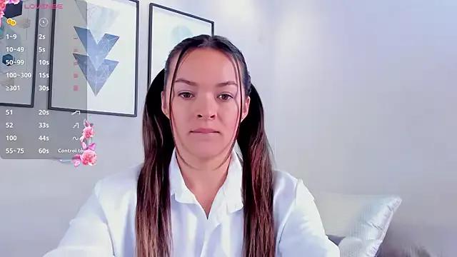 lennabell on StripChat 
