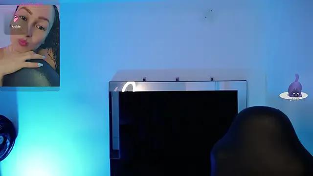 milly_sanchez on StripChat