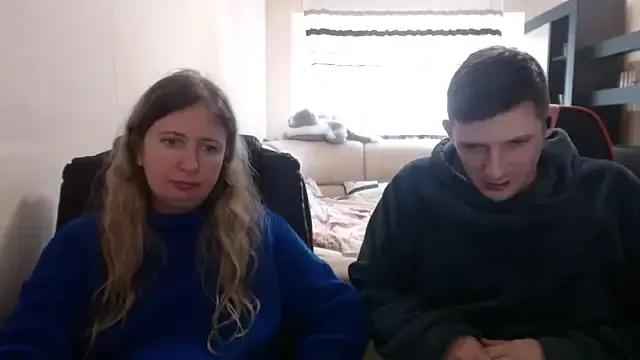 PeterAndJen on StripChat 