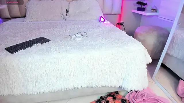 Sally__Walker on StripChat 