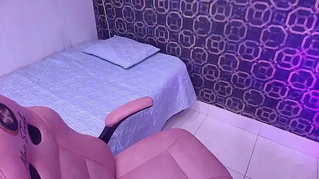 sarakaisy on StripChat 
