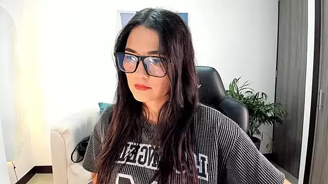 SaraParker_ on StripChat 