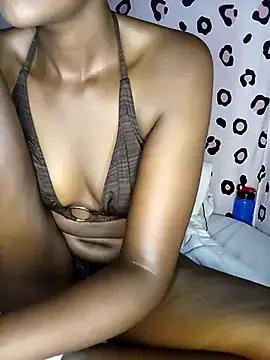 sexxylucia on StripChat 