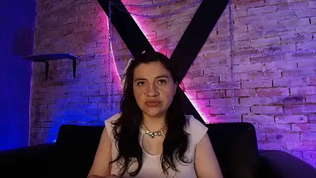 TaraTaylorr on StripChat 