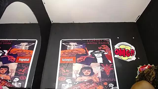 TIFFANYYSTAR on StripChat 