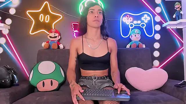 TiffValentinee_ on StripChat