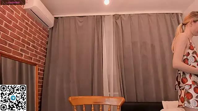 tyty_piupiu on StripChat 