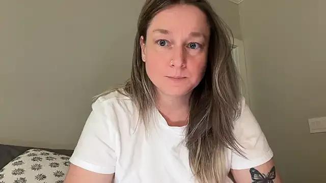 Vivian_MayXxX on StripChat 